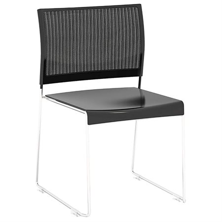 Chaises d'invités empilables
